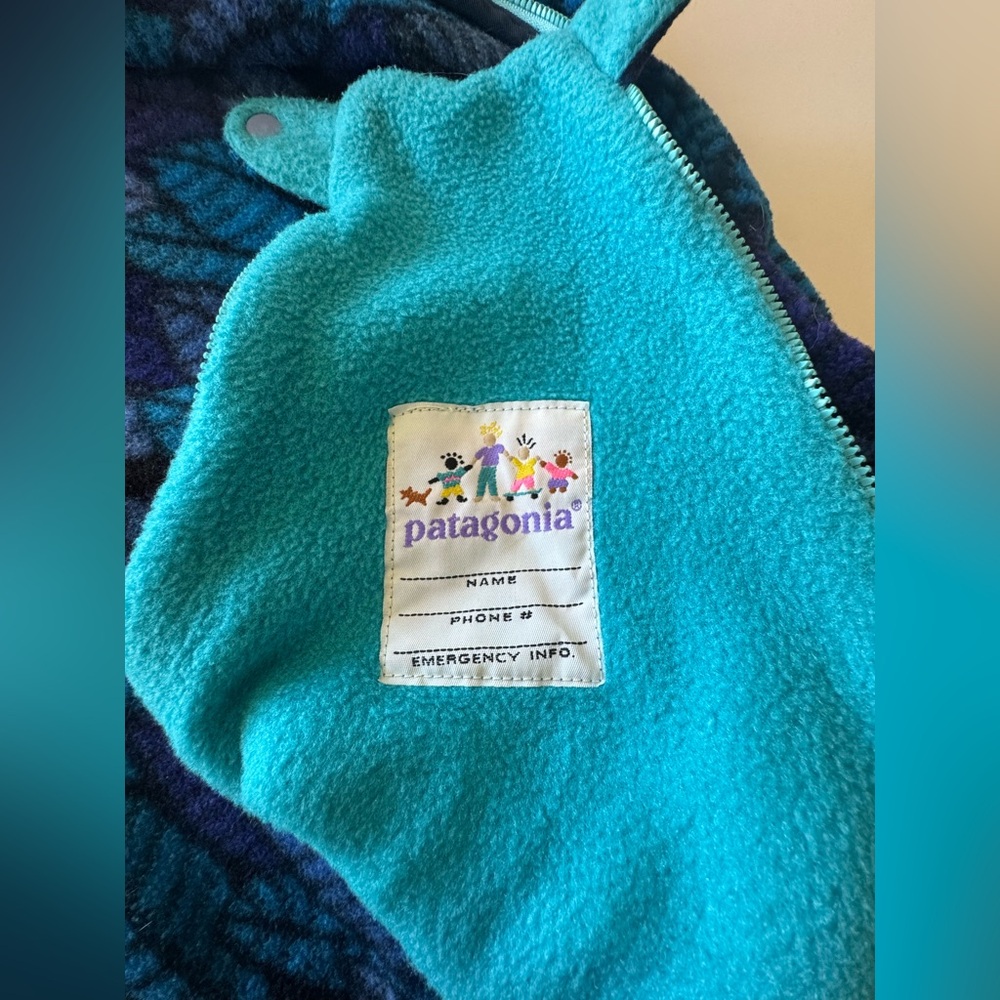 VTG Patagonia Fleece Bunting One Piece Blue leaf 90s AOP 6m - Picture 8 of 11